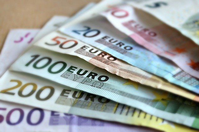 eurové bankovky